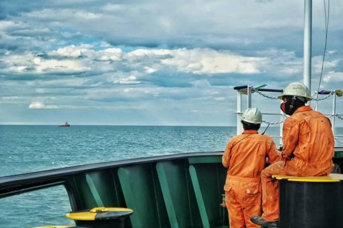 МИУ пытается отделаться от проблем украинских моряков