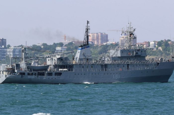 Корабль ВМС вышел в пункт базирования после ремонта в Николаеве