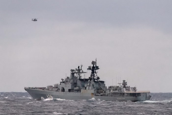 У территориальных вод Британии выросла активность кораблей РФ