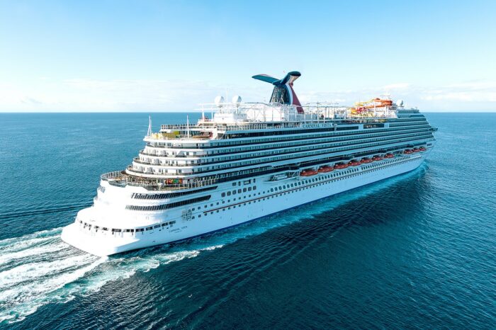 Carnival Cruise Lines возобновит круизы из США уже в июле