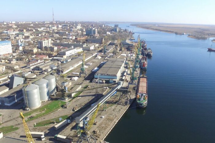 В порту Херсона обнаружили груз радиоактивного лома