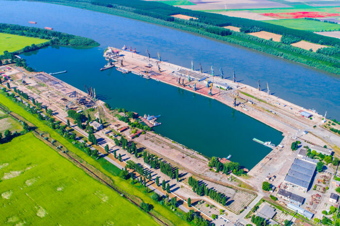 Українські порти на Дунаї збільшили вантажообіг у 3,5 раза