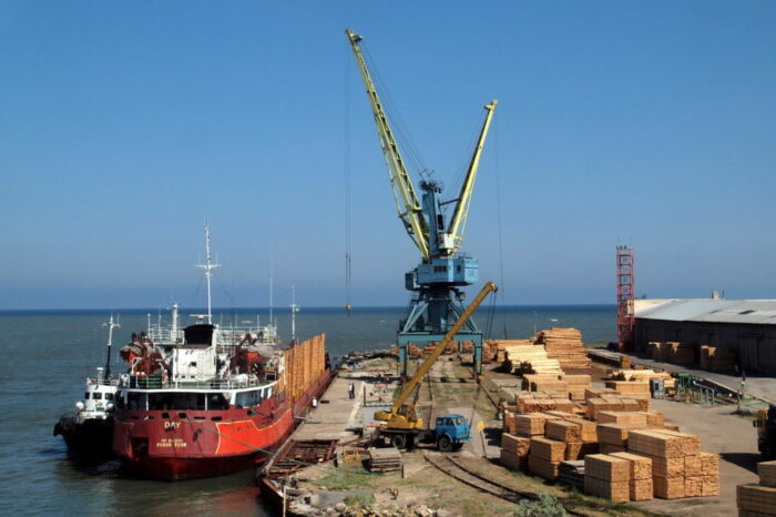АМПУ возобновила дноуглубление в акватории Белгород-Днестровского порта