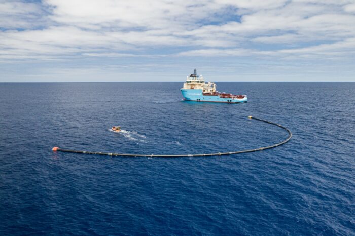 Плавучая платформа The Ocean Cleanup завершила свой первый рейс