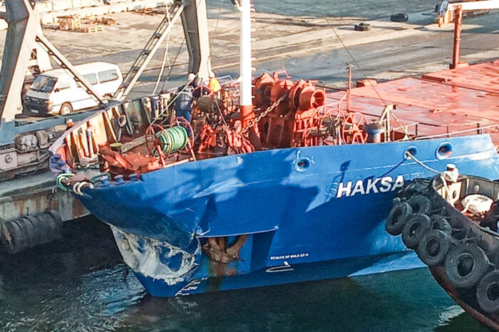 В порту Черноморска отрицают вину буксирщиков в столкновении HAKSA