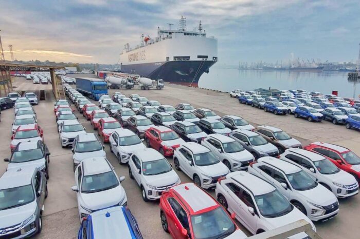 В порту Черноморска установили рекорд по скорости обработки ролкера