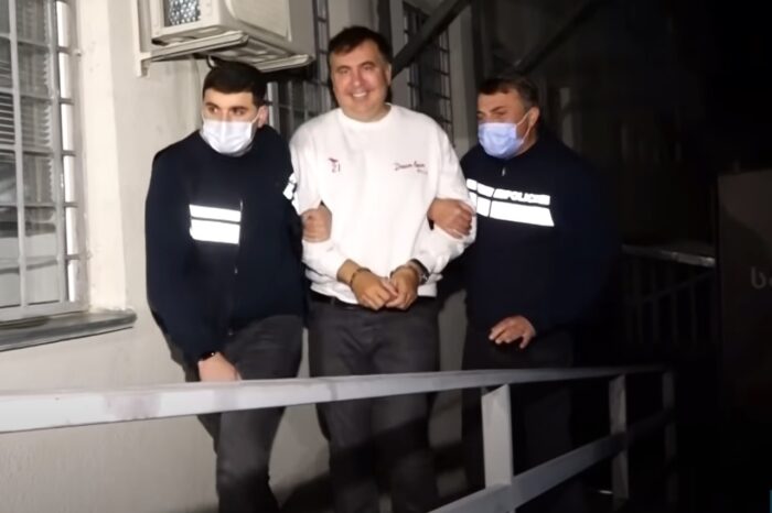 Саакашвили мог нелегально выехать в Грузию на пароме из Черноморска - СМИ
