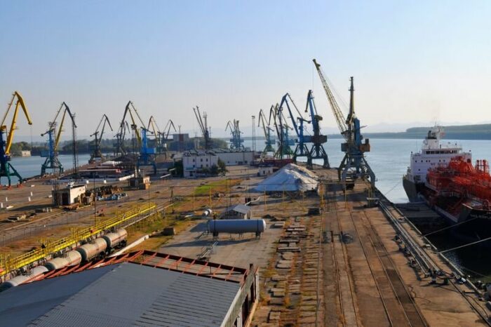 Ренийский порт перевыполнил годовой план по грузообороту