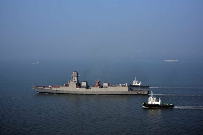 Индия испытала эсминцы с двигателями украинского производства