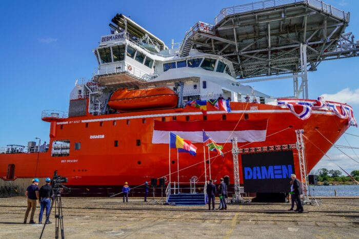 В Румынии построили первое в мире судно для добычи морских алмазов (ФОТО, ВИДЕО)