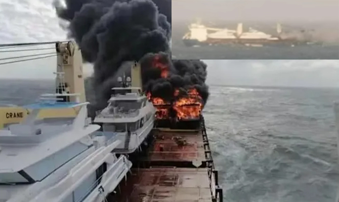 Пожар на грузовом судне уничтожил две роскошные яхты (ФОТО)