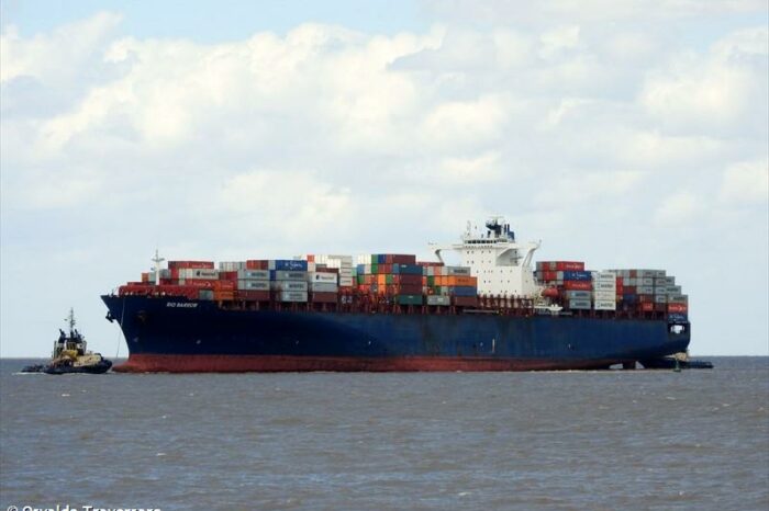 Пираты в Гвинейском заливе захватили контейнеровоз и похитили моряков