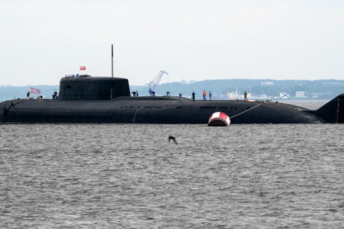 Подводный флот РФ представляет угрозу для Интернета, — Великобритания