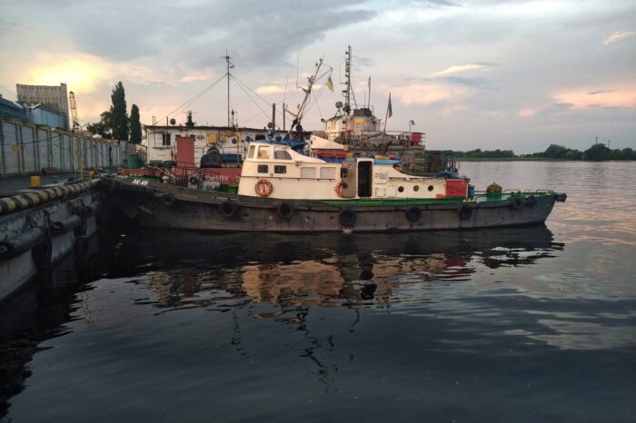 Херсонская АМПУ готова отремонтировать два судна за 5 млн грн
