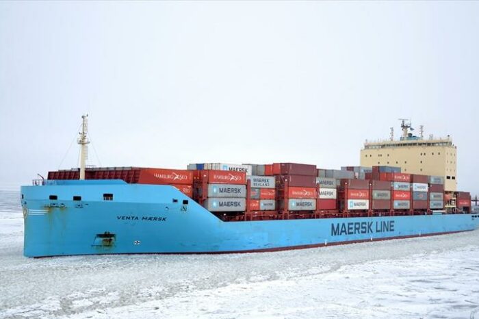 Maersk добьется нулевых выбросов на десять лет раньше плана
