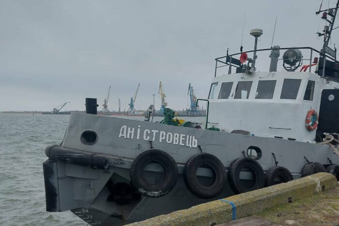 В Белгород-Днестровский порт вернулся буксир после ремонта