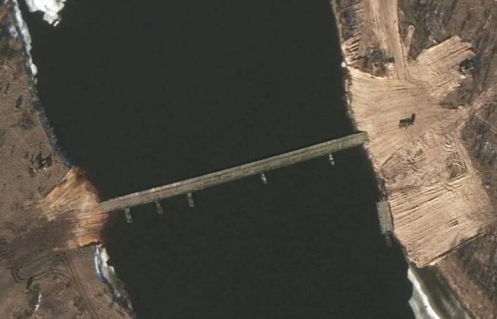 Понтонный мост у границы Украины с Беларусью исчез
