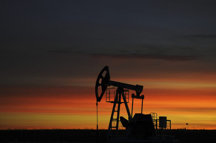 Крупные нефтетрейдеры сократят закупки российской нефти
