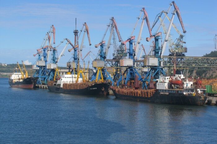 В Бердянском порту нет военных РФ