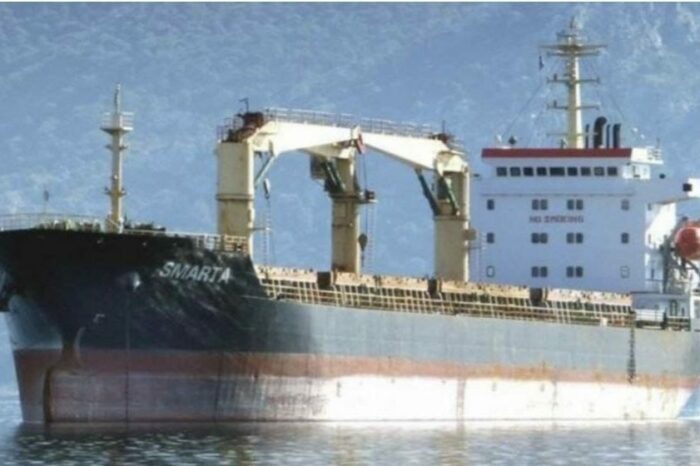 Оккупанты похитили моряков с судна в Мариупольском порту