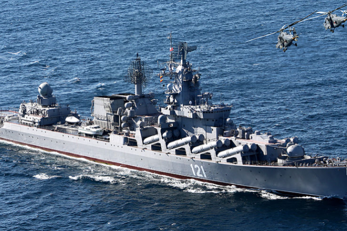 Крейсер “Москва” затонул в Черном море