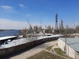В Херсоне российские военные захватили завод с причальной стенкой