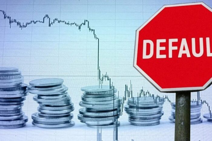 Рф приближается к дефолту: внешний долг снова оплатили в рублях