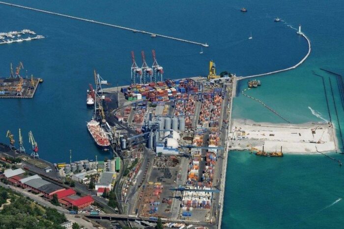 З портів Одещини хочуть експортувати 5 млн тонн зерна щомісяця