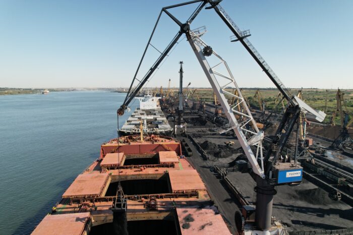 Експорт руди й металу через порти додасть Україні $600 млн щомісяця