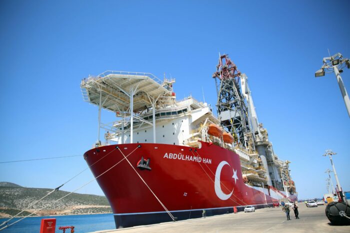Нове турецьке бурове судно «Абдулхамід Хан» вийшло у море
