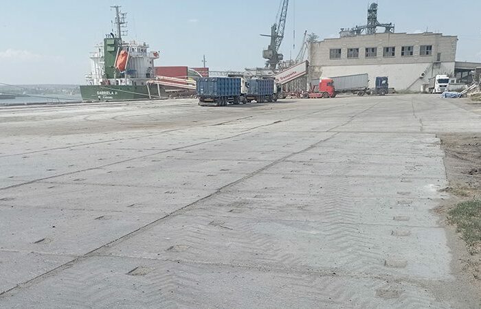 У Ренійському порту здають в оренду складський майданчик