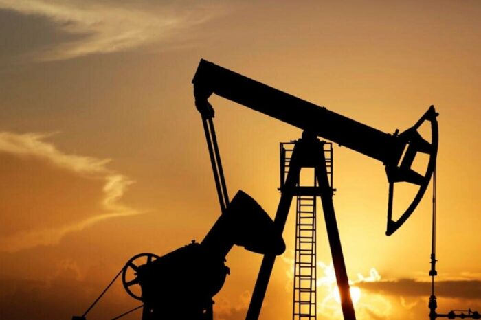 Країни ОПЕК+ залишили в силі обмеження щодо нафтовидобутку