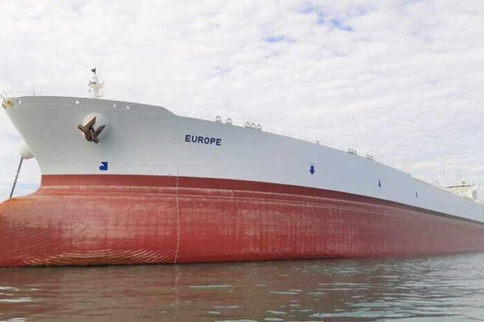 Euronav продала свій старий танкер за 35 млн доларів