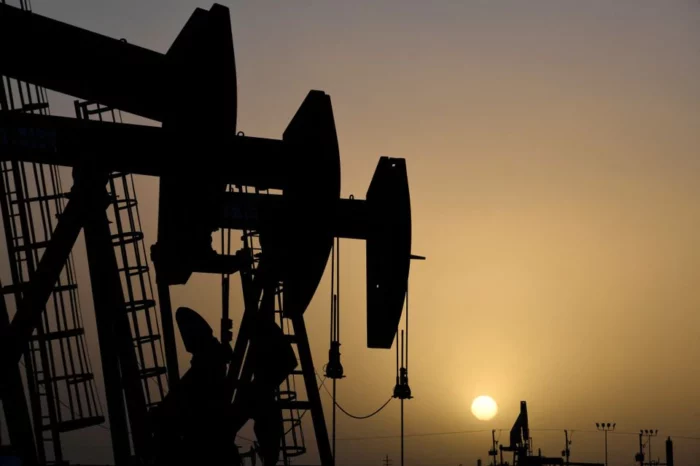 Видобуток нафти в росії стрімко падає
