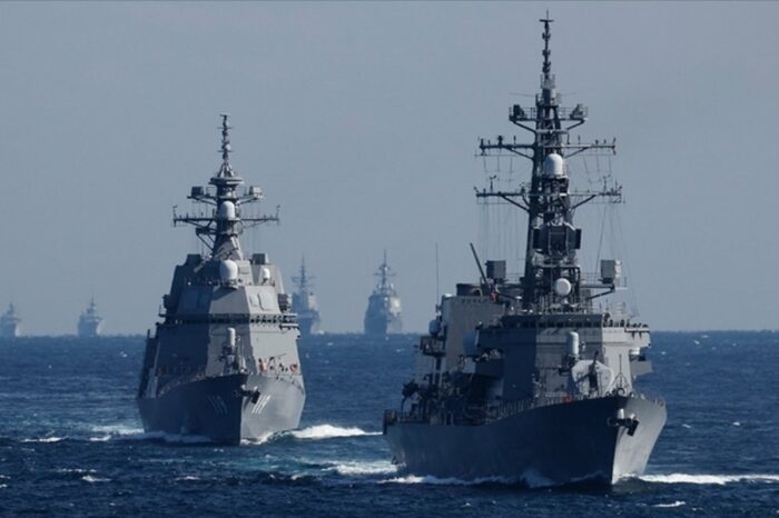 США та Японія розпочали навчання за участю військових кораблів