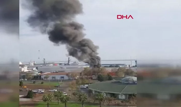 У порту Туреччини стався вибух на нафтовому танкері