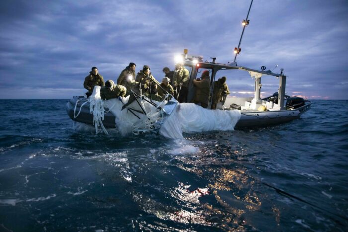 ВМС США виловили з океану збиту китайську повітряну кулю