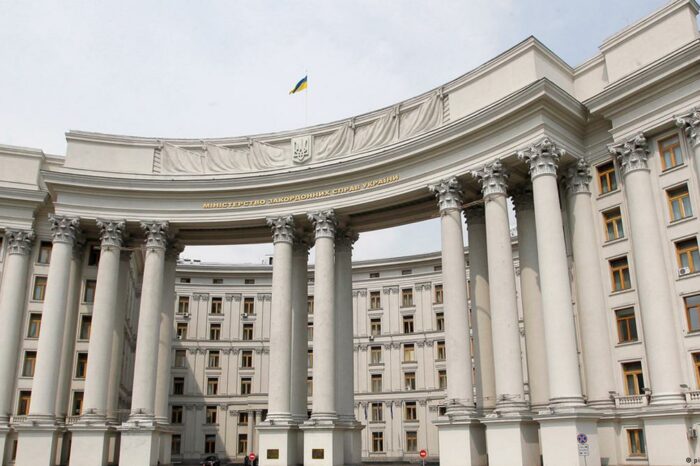 У МЗС України спростували заяву путіна про експорт «зерновим коридором»