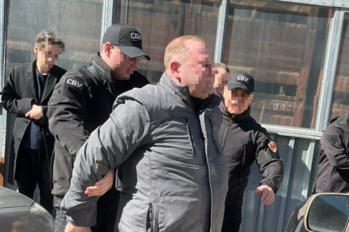Інспектора Одеської митниці затримали на хабарі