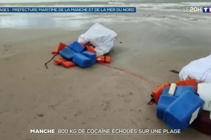 На березі Ла-Маншу знайшли майже тонну кокаїну