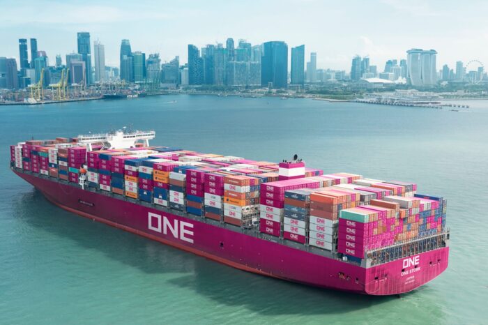 Компанія ONE отримає 10 екологічних контейнеровозів