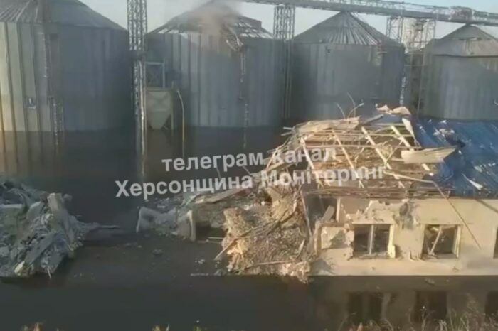 Унаслідок підриву Каховської ГЕС затопило елеватор «Нібулону» (відео)