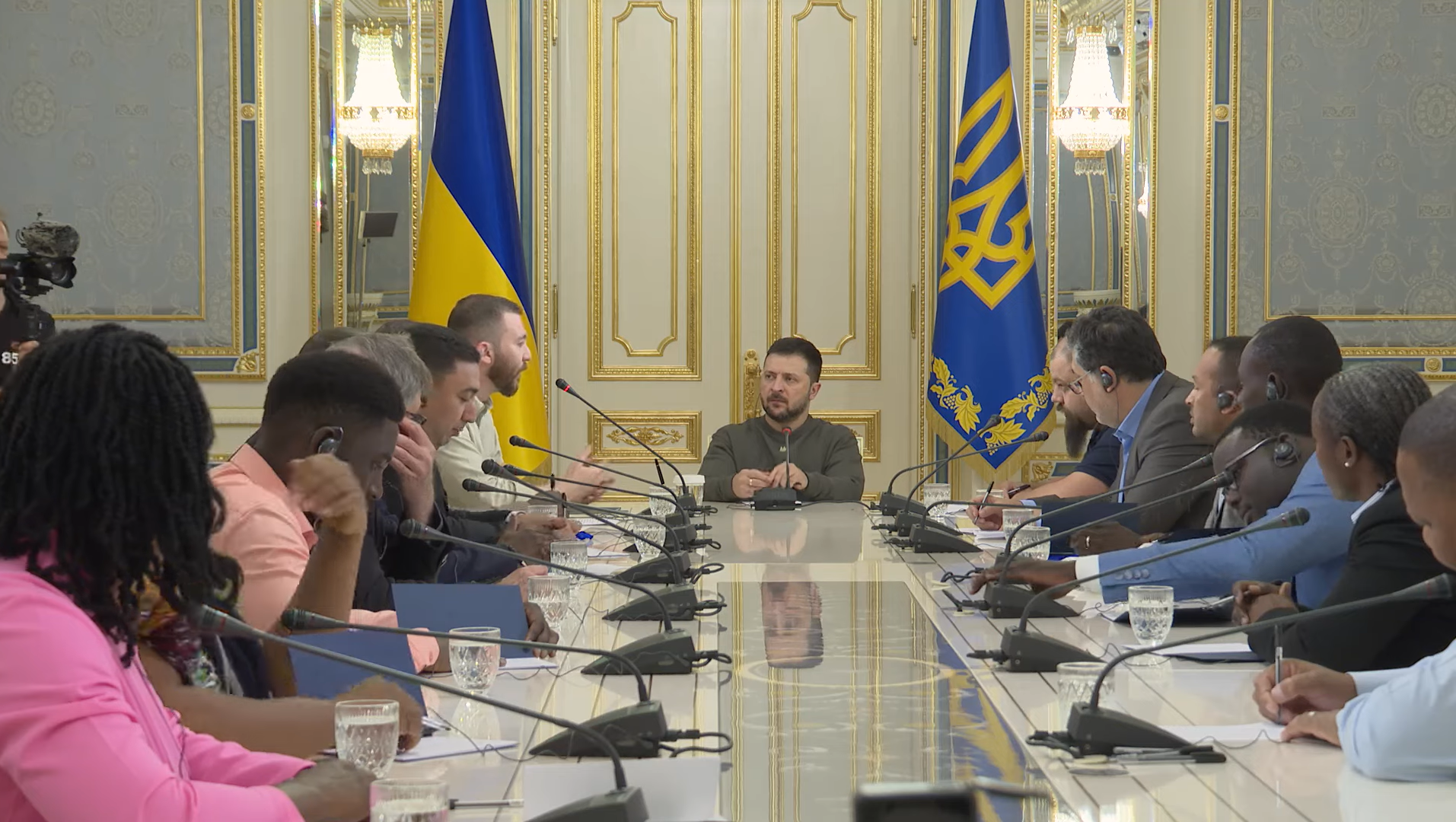 Зеленський: за місяць Україна перевезла 4 млн тонн зерна через Румунію і Болгарію